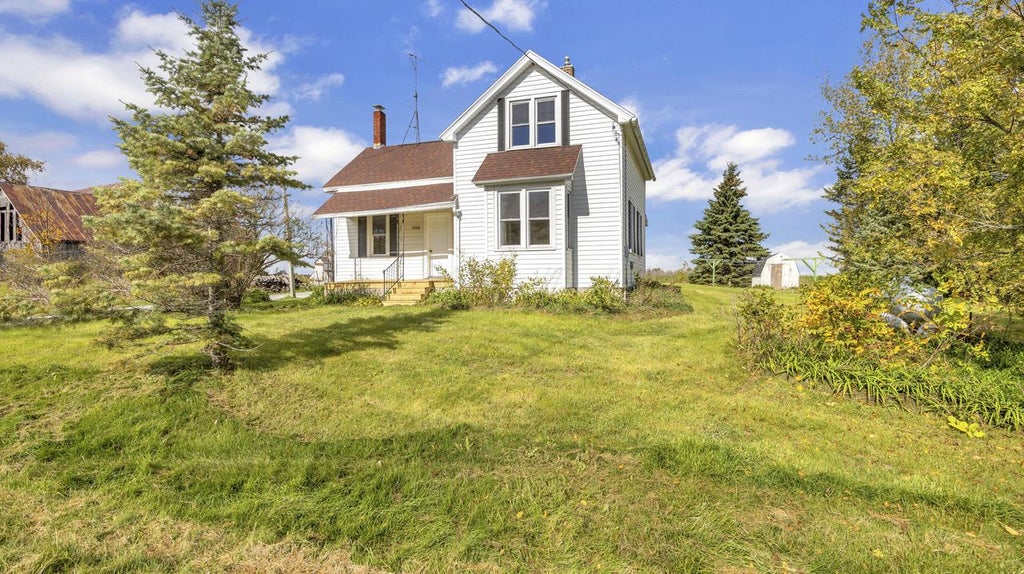 Photo of 1440 W Garton ROAD, Sheboygan, WI 53083 (MLS # 1985287)