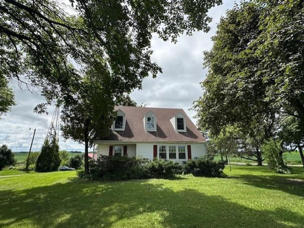 Photo of W8089 County Road K, Arlington, WI 53911 (MLS # 2021752)