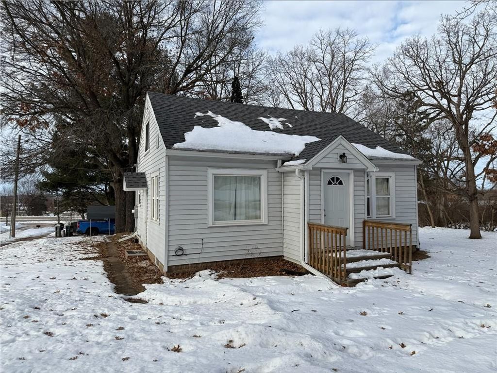 Photo of 1102 Zephyr Hill AVENUE, Eau Claire, WI 54703 (MLS # 1597898)