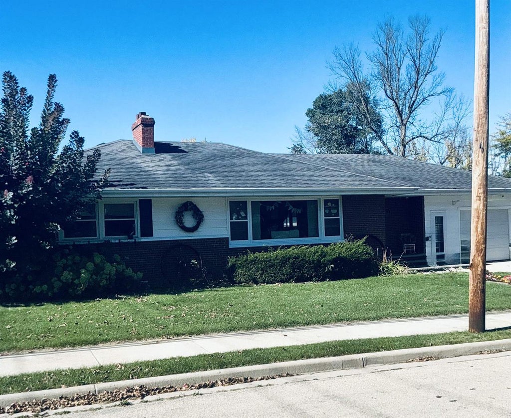 Photo of 235 S Mill STREET, Hortonville, WI 54944 (MLS # 50333946)