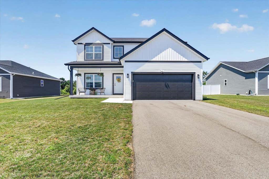 Photo of 3232 S Bartells DRIVE, Beloit, WI 53511 (MLS # 2028173)