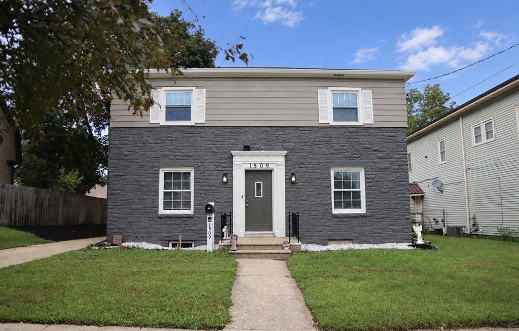 Photo of 1509 St Lawrence AVENUE, Beloit, WI 53511 (MLS # 2033202)