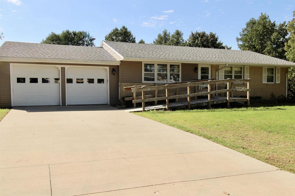 Photo of 2288 Staborn DRIVE, Beloit, WI 53511 (MLS # 2033415)