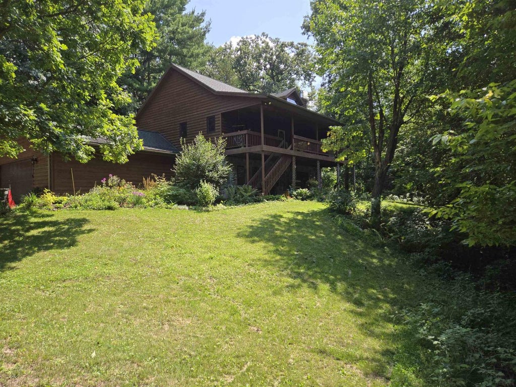 Photo of N3988 Wild Cat ROAD, Poynette, WI 53955 (MLS # 2031584)
