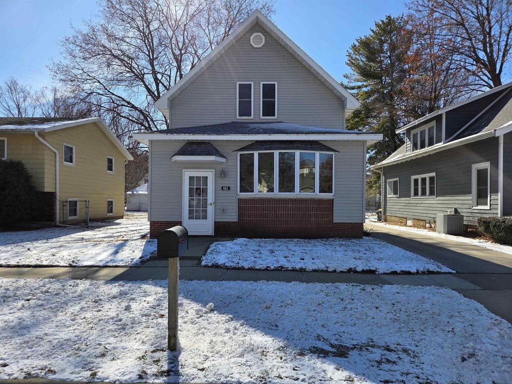 Photo of 461 E Haseltine STREET, Richland Center, WI 53581 (MLS # 2017492)