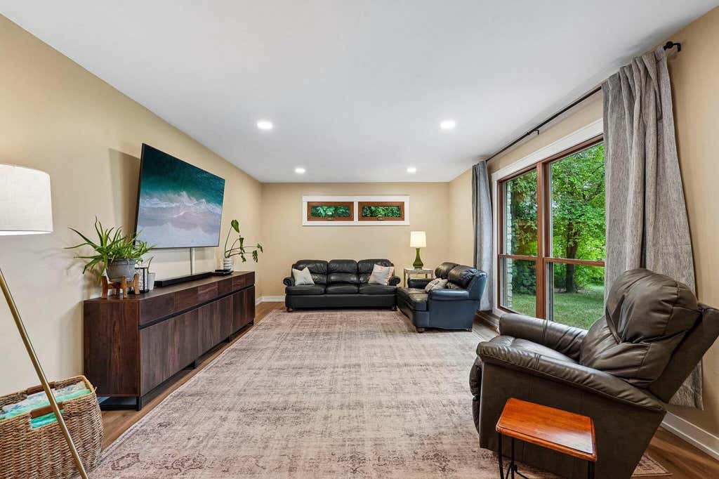 Photo of 1389 Glenbrook DRIVE, Cedarburg, WI 53012 (MLS # 1974441)