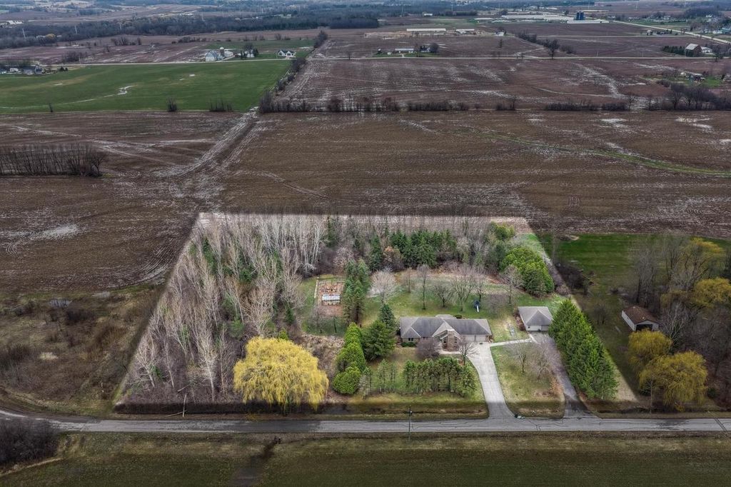 Photo of 3280 Old Janssen TRAIL, De Pere, WI 54115 (MLS # 50323800)