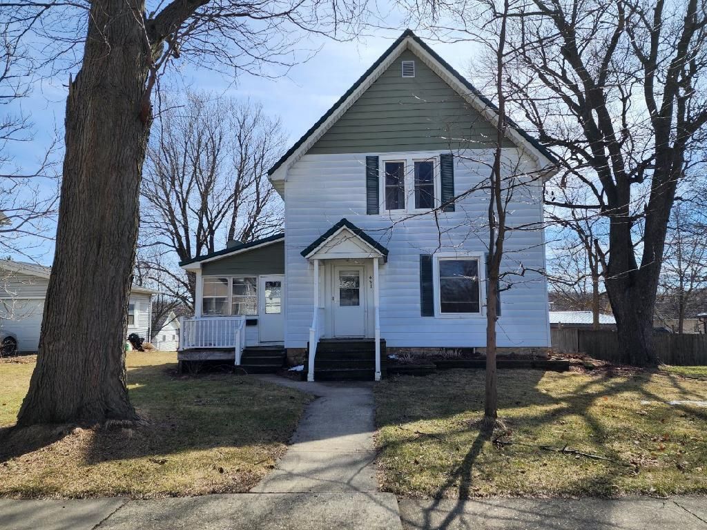 Photo of 431 E Cornelia STREET, Darlington, WI 53530 (MLS # 2018942)