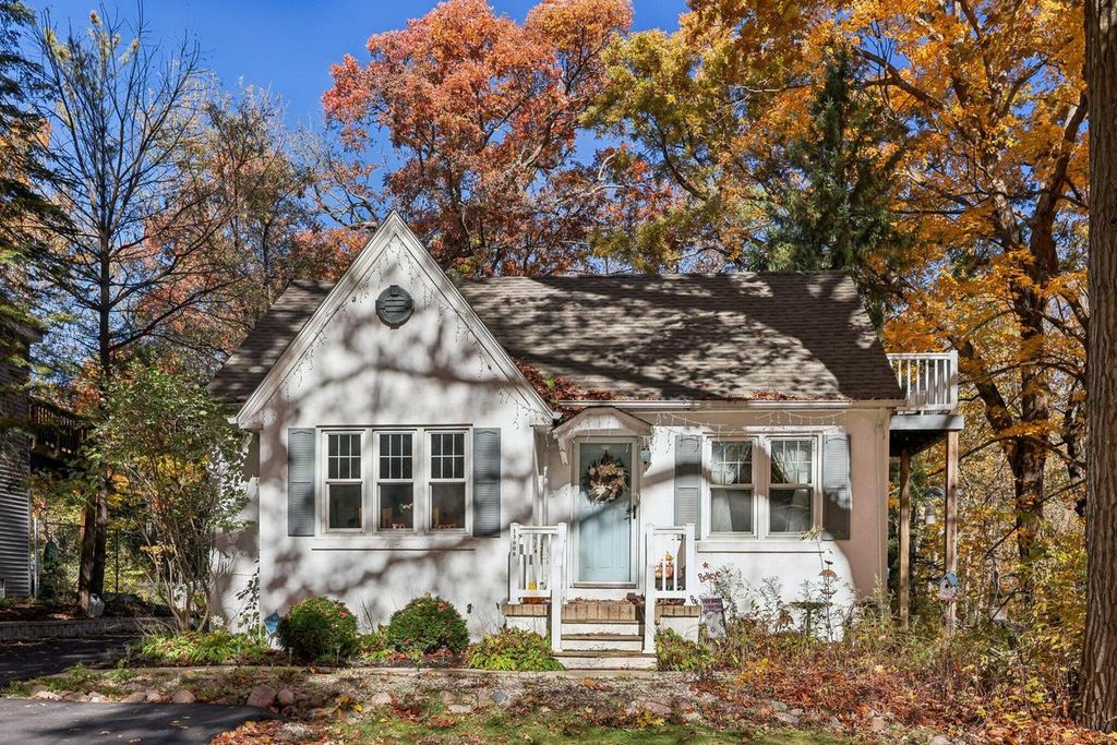 Photo of 13008 W Meadow LANE, New Berlin, WI 53151 (MLS # 1941890)