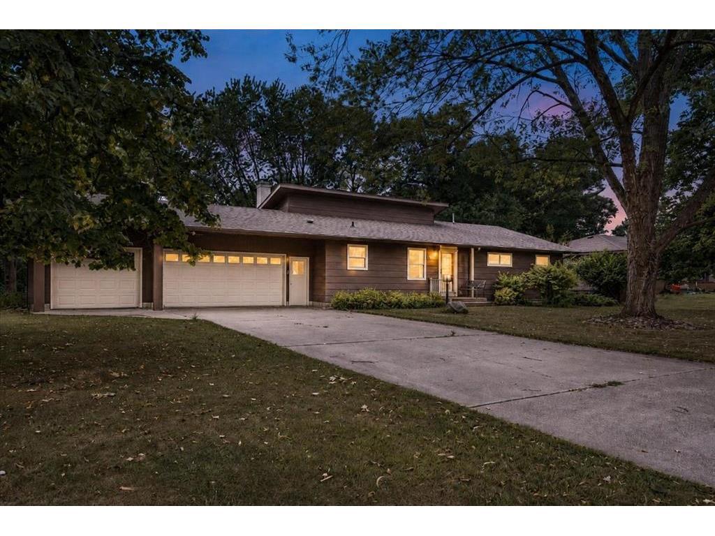 Photo of 1121 River Heights ROAD, Menomonie, WI 54751 (MLS # 7133066)
