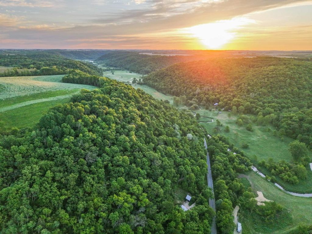 Photo of S6073 Sidie Hollow ROAD, Viroqua, WI 54665 (MLS # 2025252)