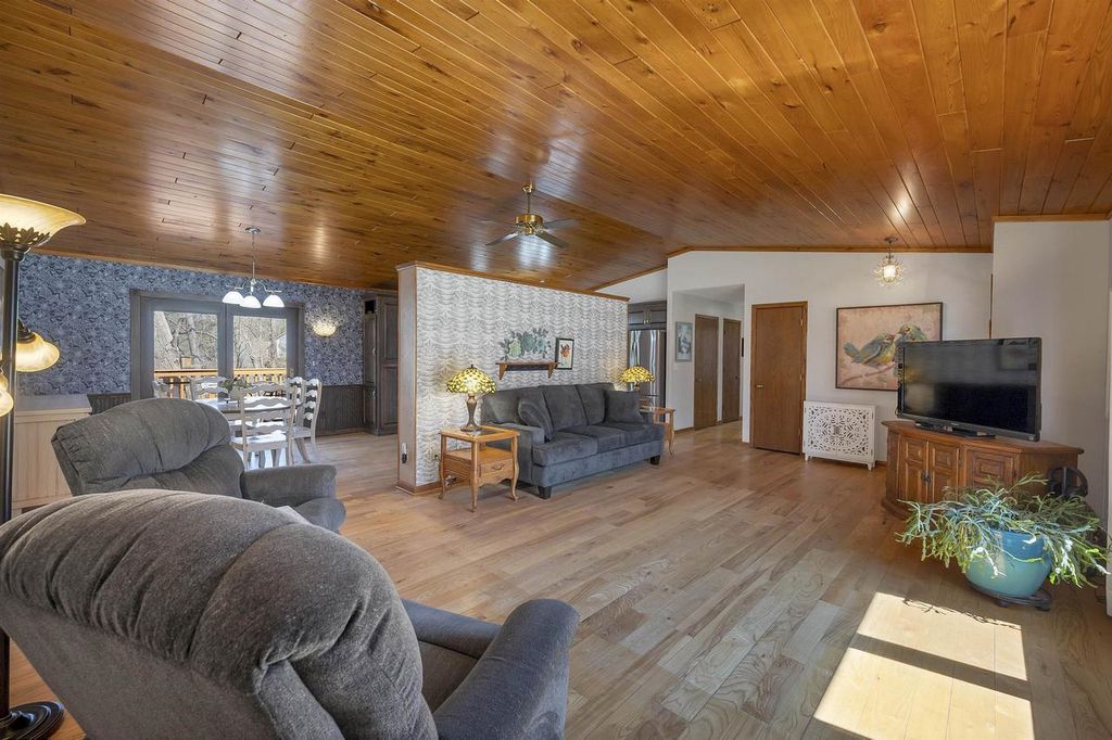 Photo of 371 Wesley AVENUE, Green Bay, WI 54302 (MLS # 50324098)