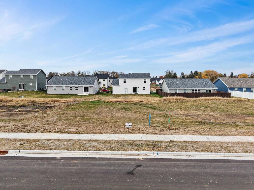 Photo of 342 Wild Rose WAY, Stoughton, WI 53589 (MLS # 2020986)