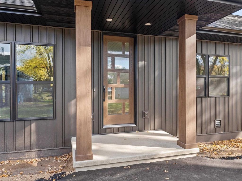 Photo of 1253 Riverside DRIVE, Suamico, WI 54173 (MLS # 50321239)