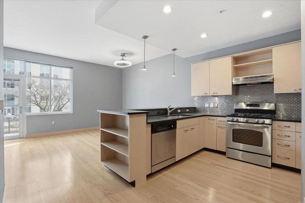 Photo of 309 W Washington AVENUE #311, Madison, WI 53703 (MLS # 2021255)