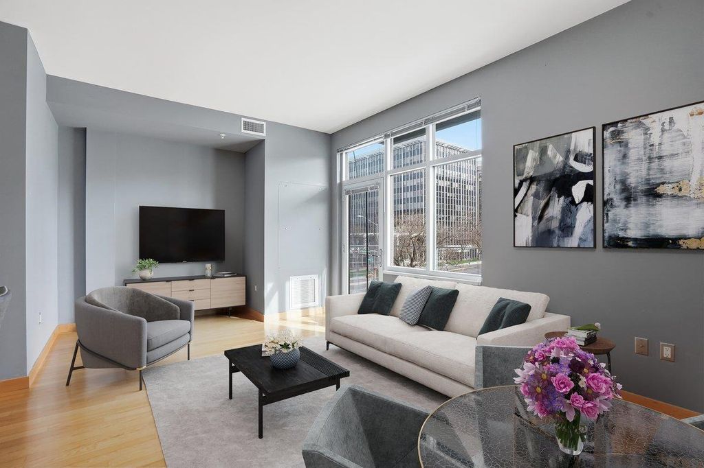 Photo of 309 W Washington AVENUE #311, Madison, WI 53703 (MLS # 2021255)