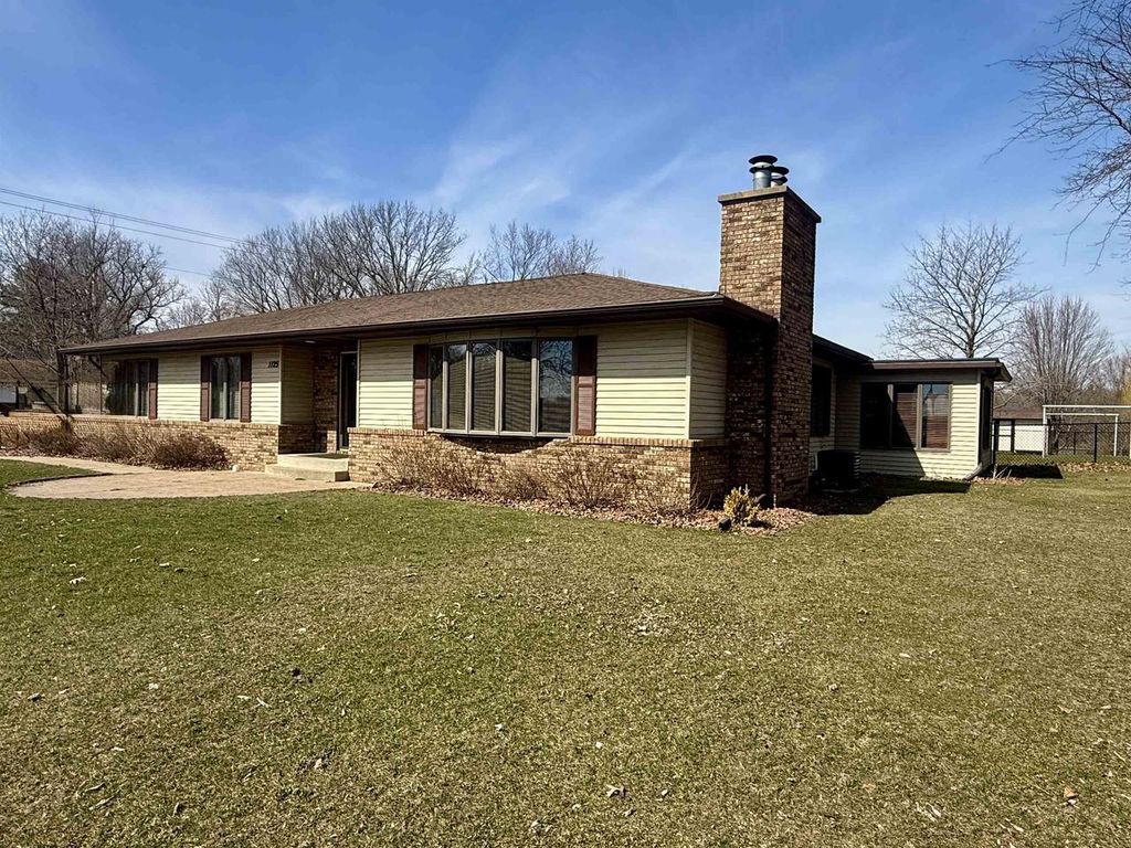 Photo of 1125 Parkview DRIVE, Tomah, WI 54660 (MLS # 2018221)