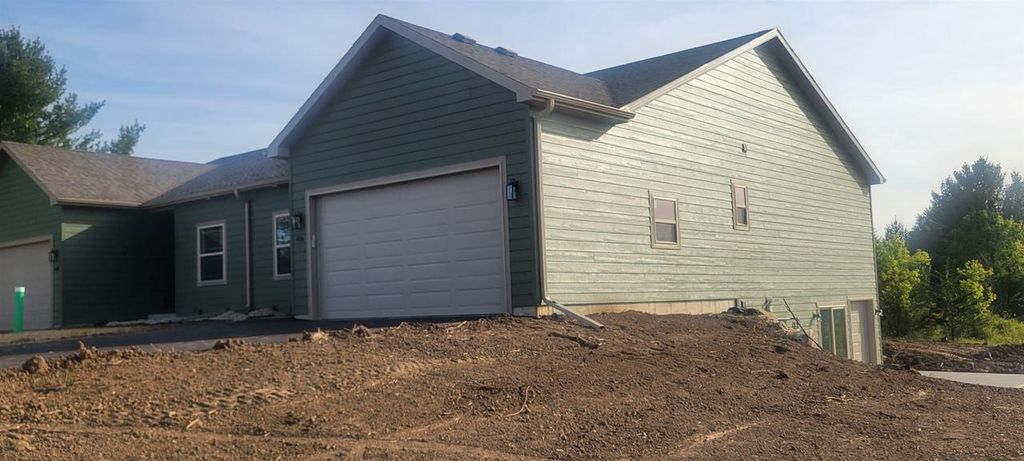 Photo of 406 mine ROAD, Baraboo, WI 53913 (MLS # 2023326)