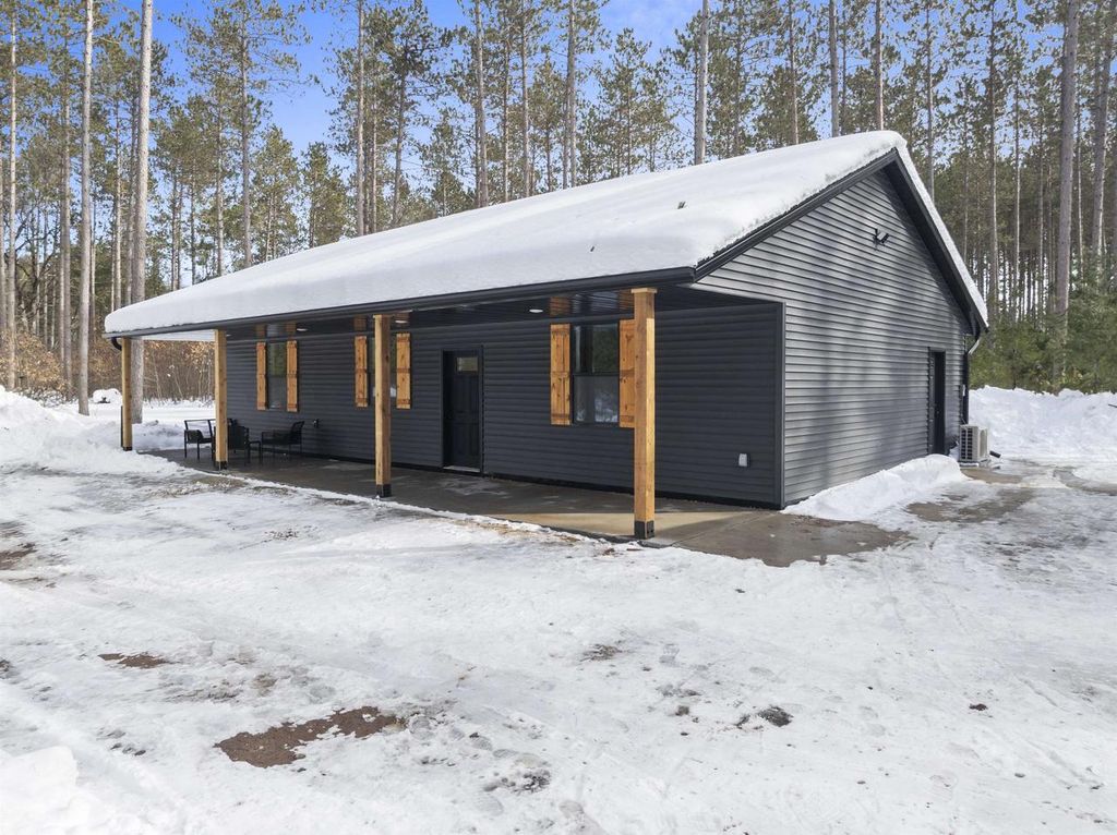 Photo of W5539 Grogan ROAD, Wausaukee, WI 54177 (MLS # 50322566)