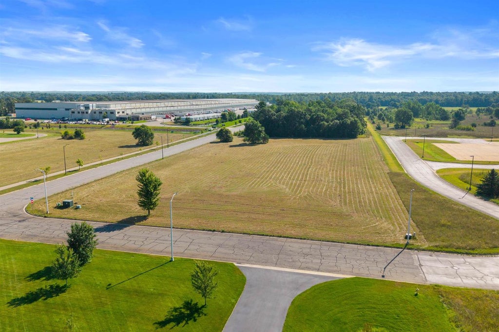 Photo of LOT 03 Em Copps DRIVE, Stevens Point, WI 54482 (MLS # 22603413)