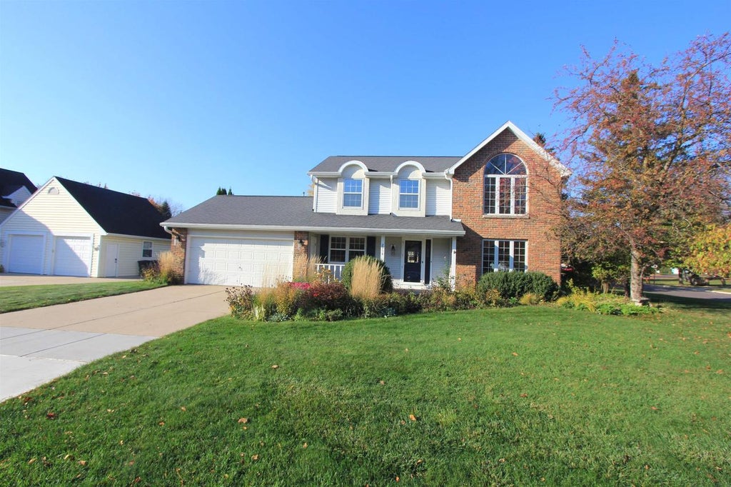 Photo of 2954 Lumber LANE, Green Bay, WI 54313 (MLS # 50335040)
