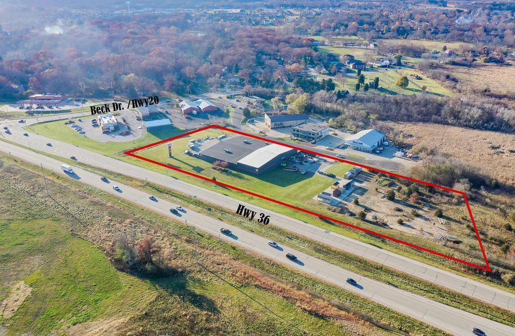 Photo of 29131 Evergreen DRIVE, Waterford, WI 53185 (MLS # 1943394)