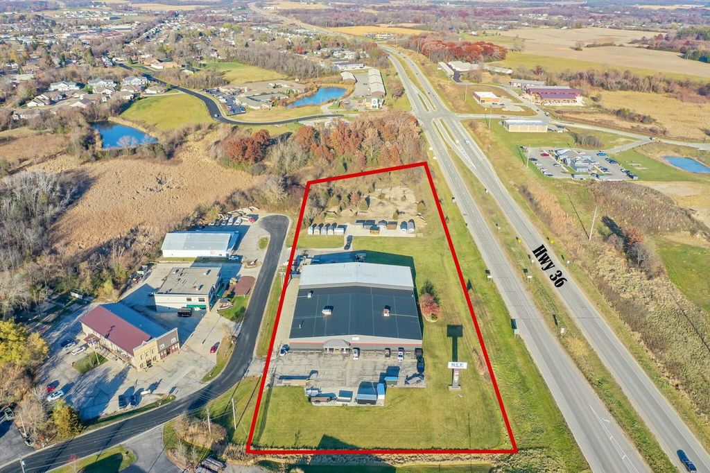 Photo of 29131 Evergreen DRIVE, Waterford, WI 53185 (MLS # 1943394)