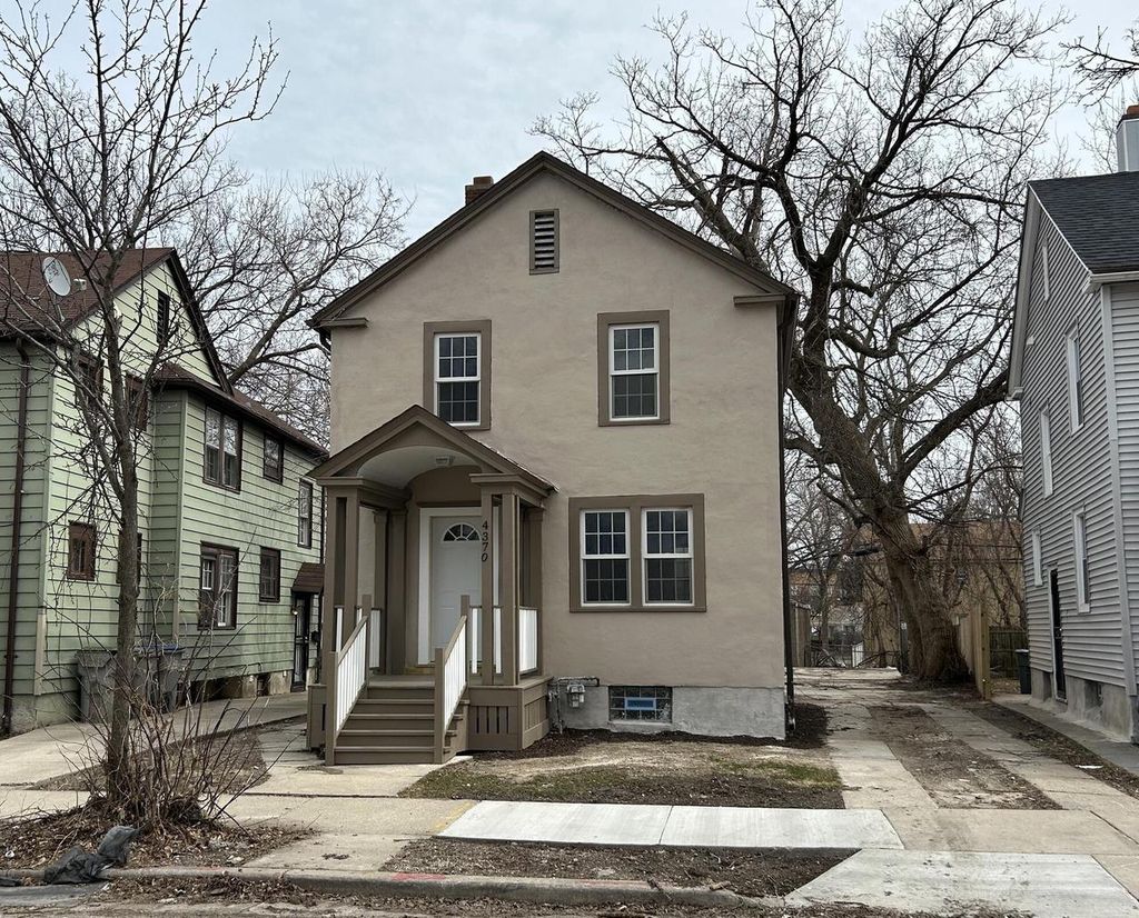 Photo of 4370 N 25th STREET, Milwaukee, WI 53209 (MLS # 1955024)