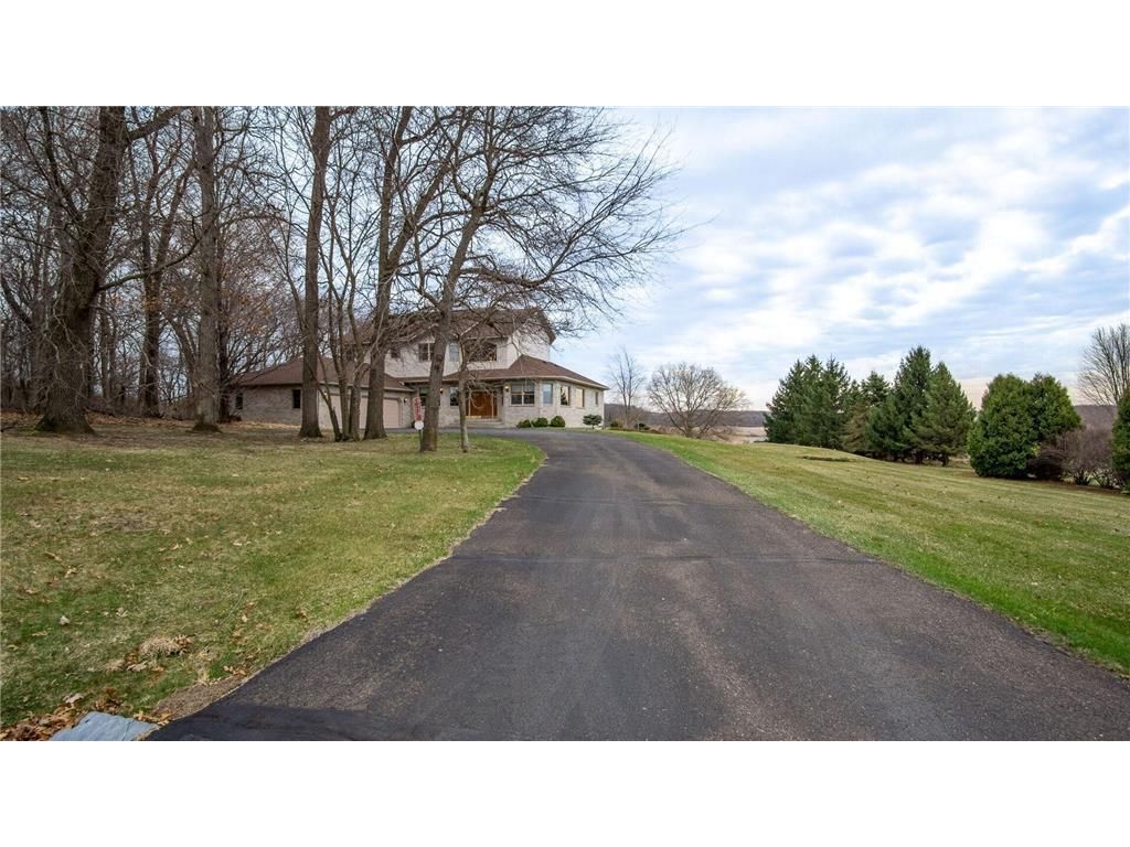 Photo of E5110 Interlachen BOULEVARD, Eleva, WI 54738 (MLS # 7058253)