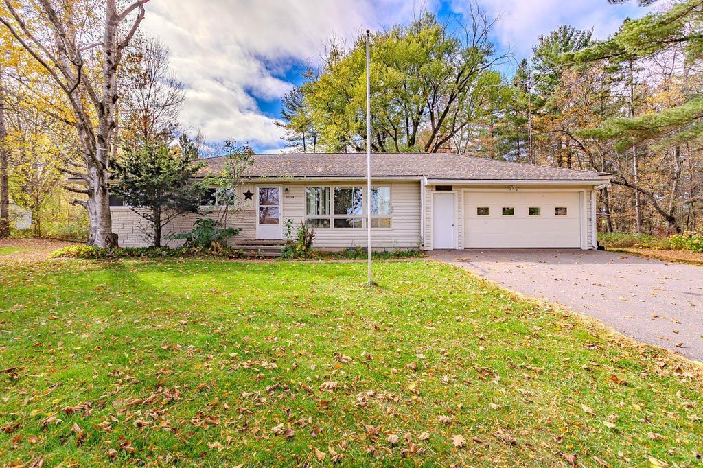 Photo of 3004 Merrill AVENUE, Wausau, WI 54401 (MLS # 22605386)