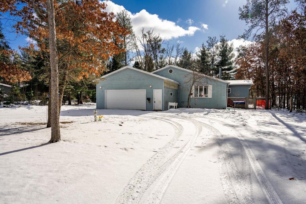 Photo of W5633 Deer Park DRIVE, New Lisbon, WI 53950 (MLS # 2016095)