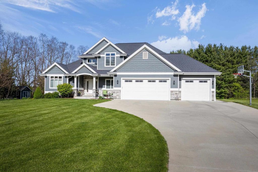 Photo of 4664 Stonewood DRIVE, Middleton, WI 53562 (MLS # 2022863)