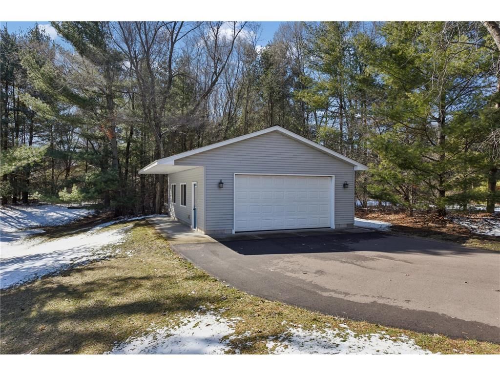 Photo of 725 Packer DRIVE, Hudson, WI 54016 (MLS # 7037724)