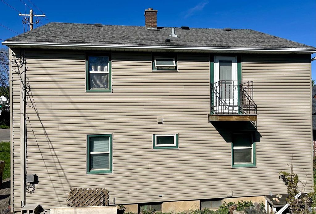 Photo of 816 Melvin COURT, Madison, WI 53704 (MLS # 2012664)