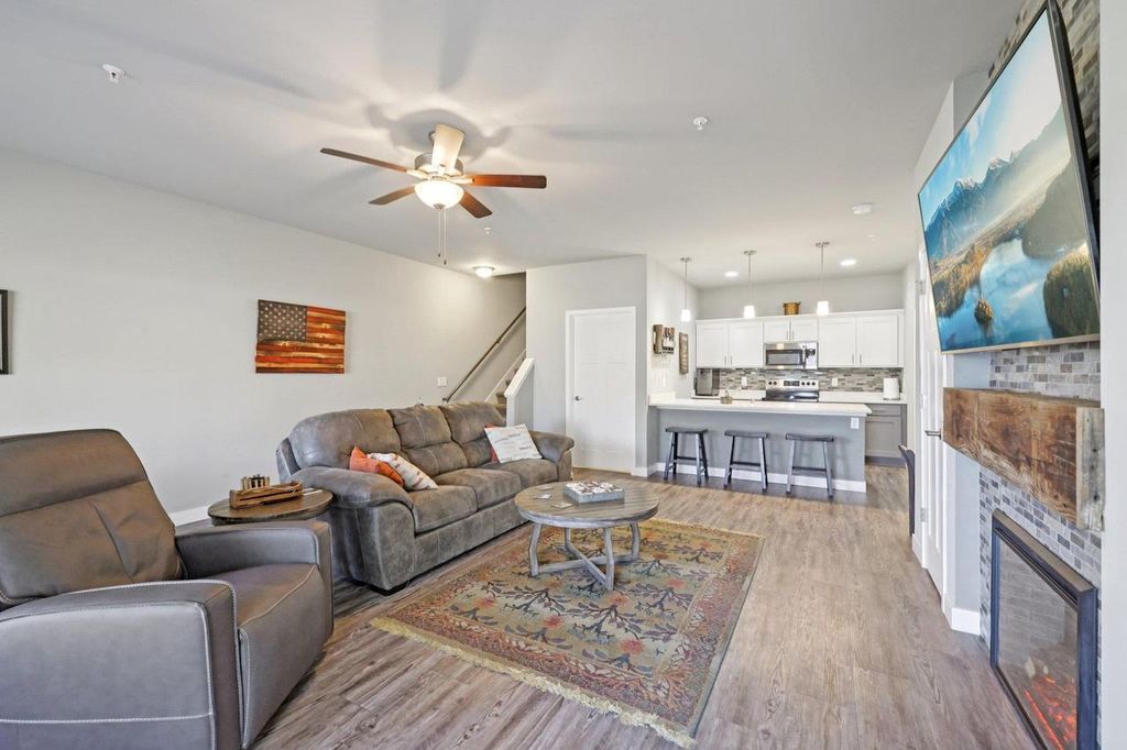 Photo of 1971 N Windsor AVENUE, Cottage Grove, WI 53527 (MLS # 2014848)