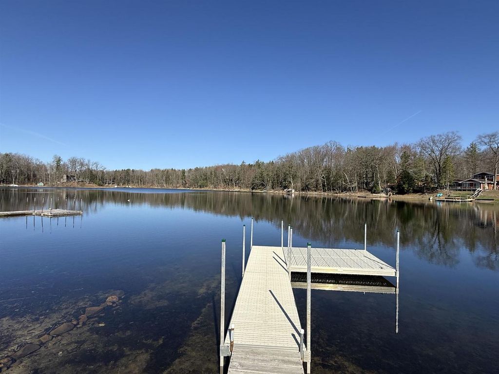 Photo of N8825 County G ROAD, Gresham, WI 54128 (MLS # 50324073)