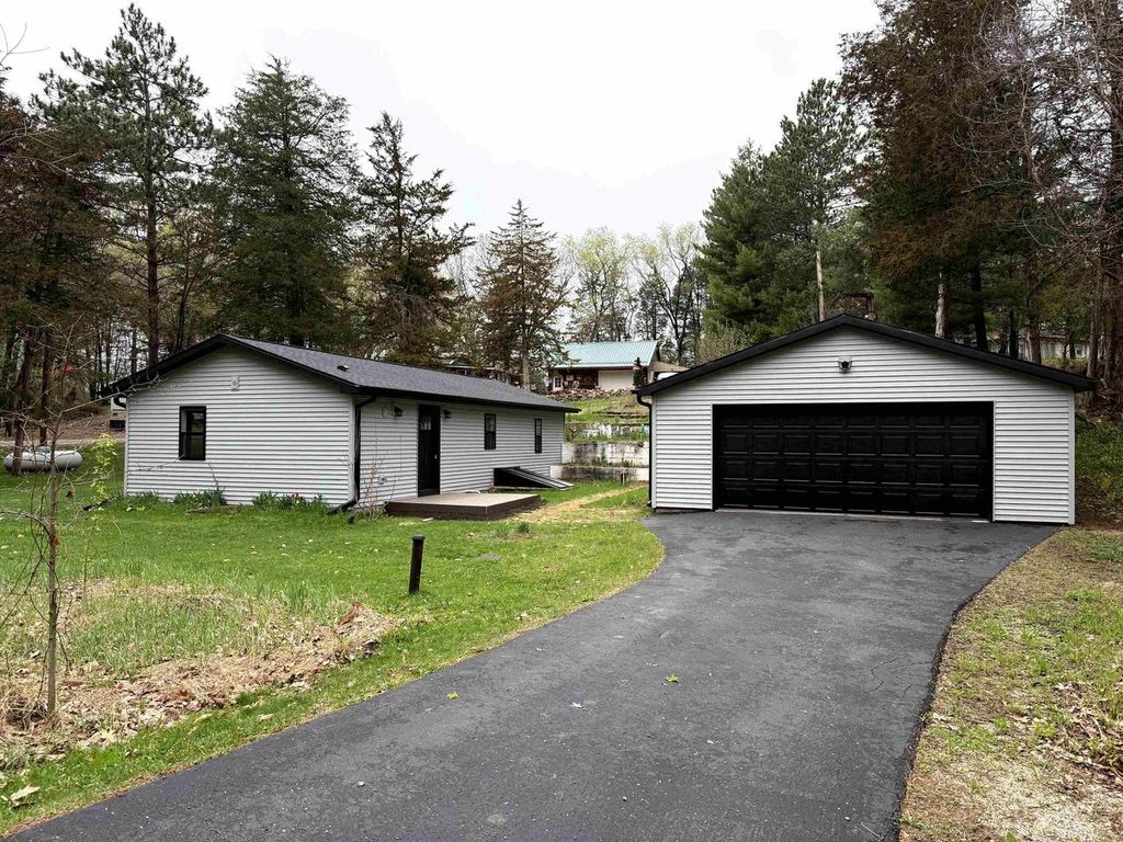 Photo of W5640 Cedar TRAIL, Neshkoro, WI 54960 (MLS # 2021885)