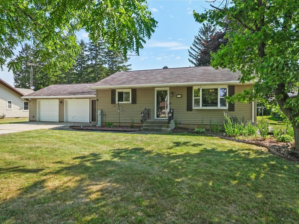 Photo of 931 Landis STREET, Collins, WI 54207 (MLS # 1976801)
