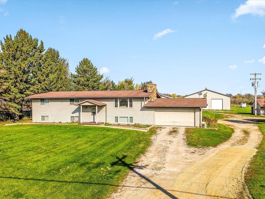 Photo of 8716 W Saint Lawrence AVENUE, Beloit, WI 53511 (MLS # 2035333)
