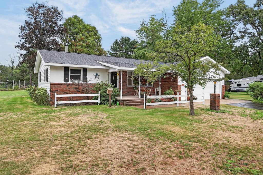 Photo of 7651 Deer LANE, Wisconsin Rapids, WI 54494 (MLS # 22604578)