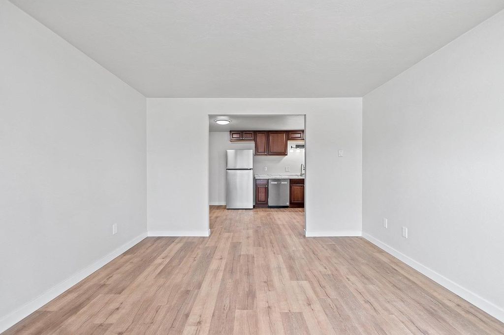 Photo of 2130 Elmview DRIVE #M, Ashwaubenon, WI 54304 (MLS # 50323078)