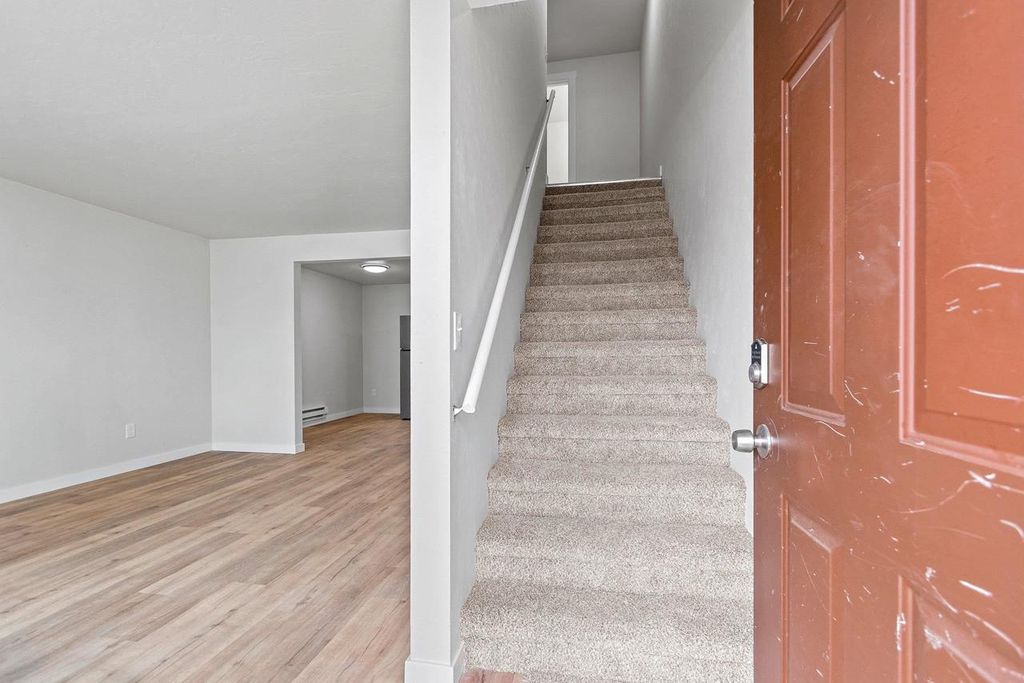 Photo of 2130 Elmview DRIVE #M, Ashwaubenon, WI 54304 (MLS # 50323078)