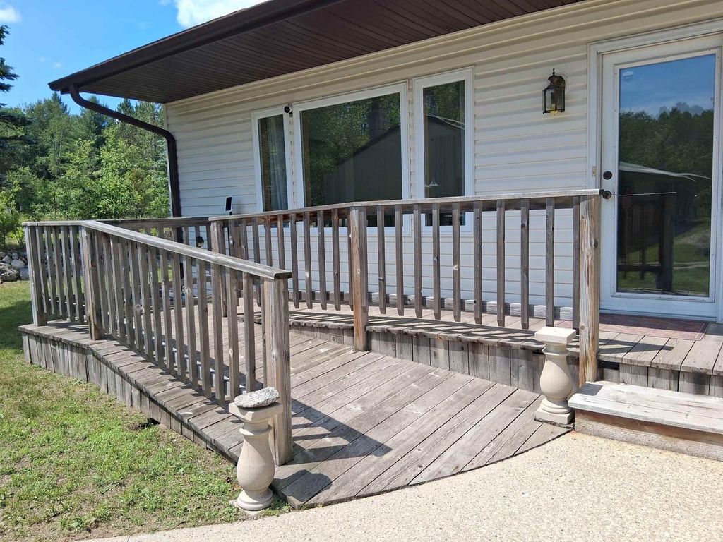 Photo of N13841 Mathis ROAD, Athelstane, WI 54104 (MLS # 50328550)