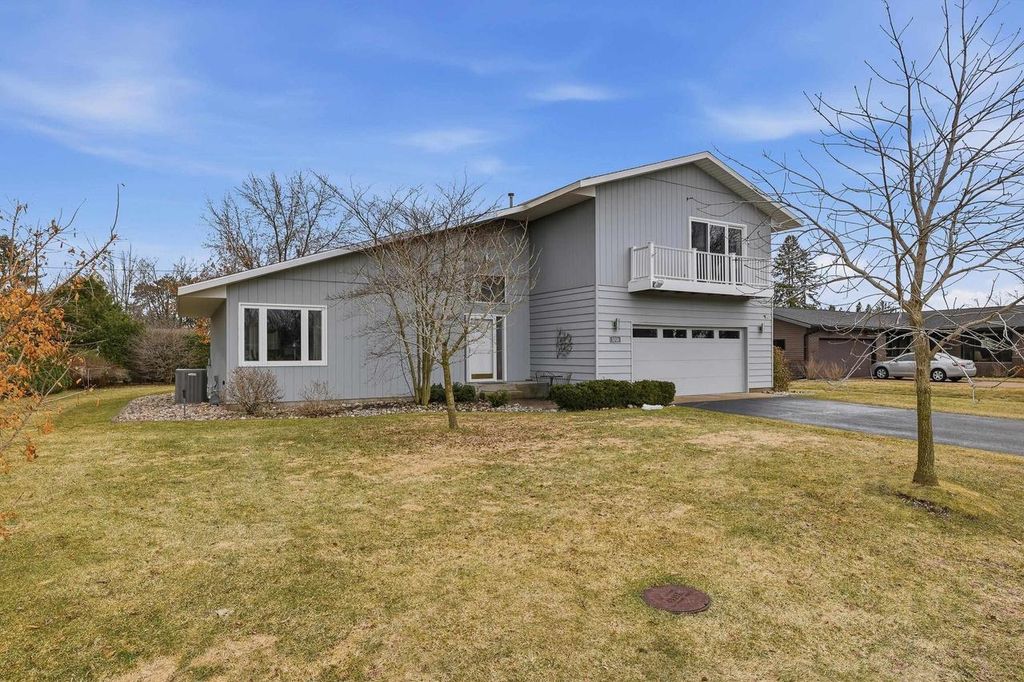 Photo of 3701 Lorraine STREET, Stevens Point, WI 54481 (MLS # 22601366)