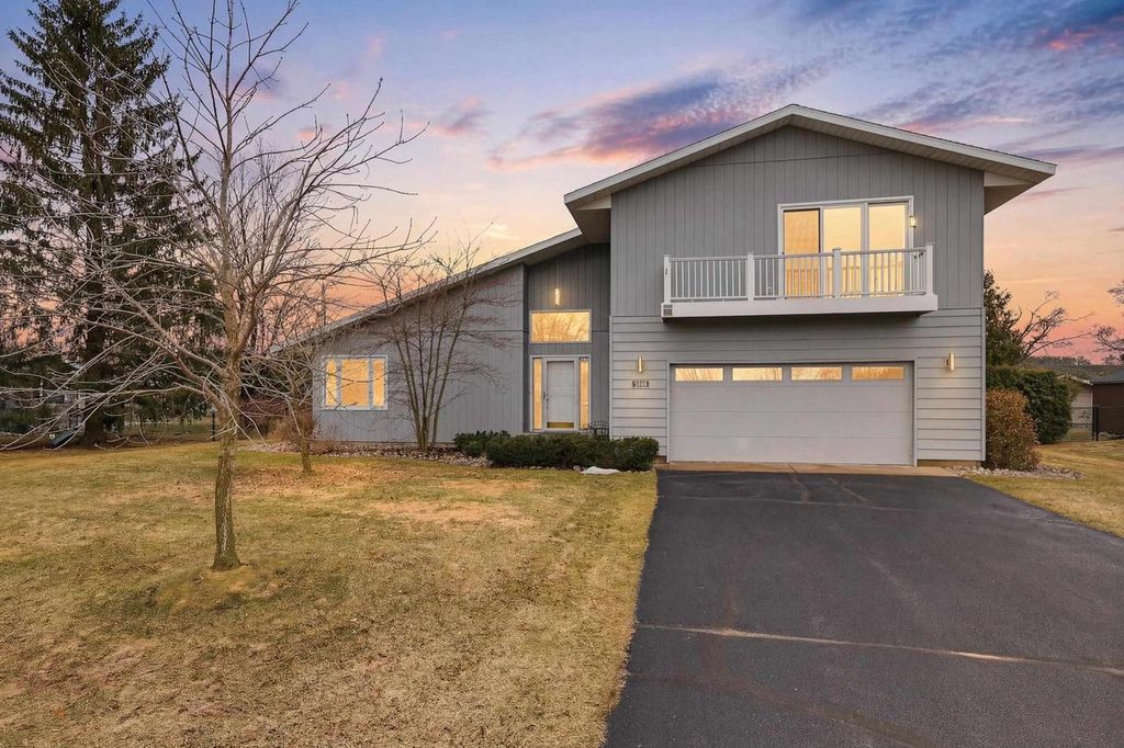 Photo of 3701 Lorraine STREET, Stevens Point, WI 54481 (MLS # 22601366)