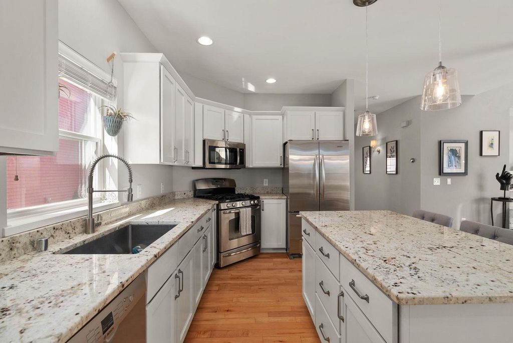 Photo of 529 Pine Lawn PARKWAY, Verona, WI 53593 (MLS # 2020192)