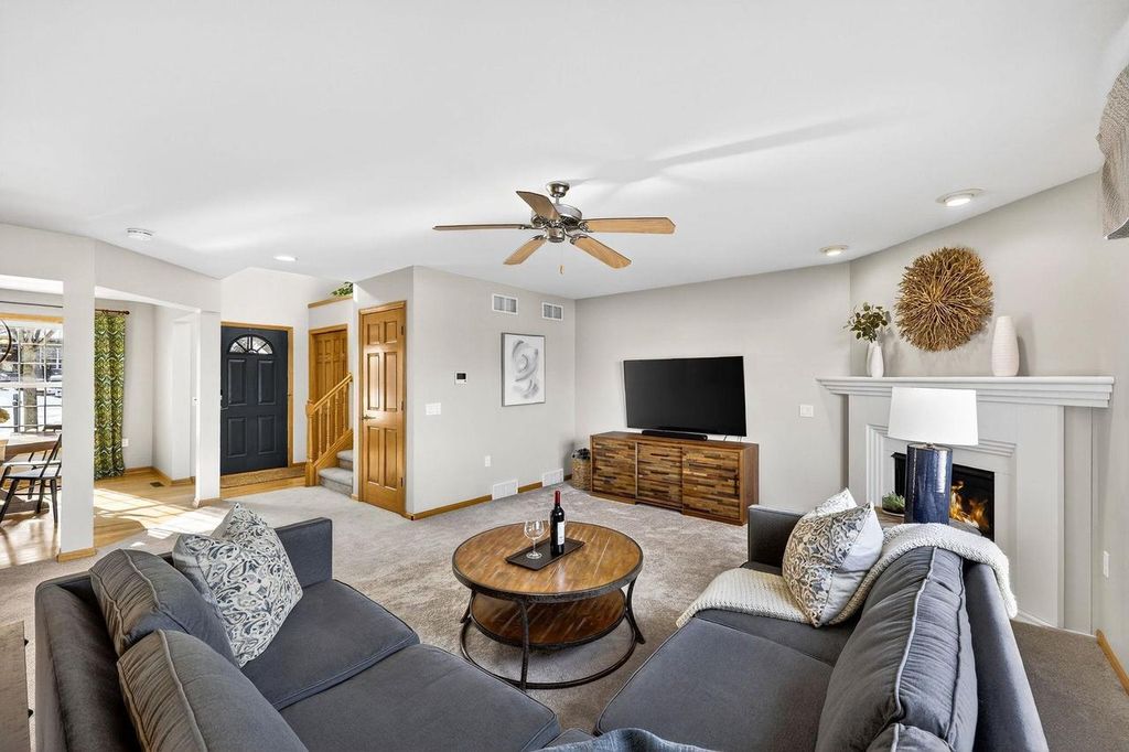 Photo of 9618 Shadow Ridge TRAIL, Middleton, WI 53562 (MLS # 2014041)