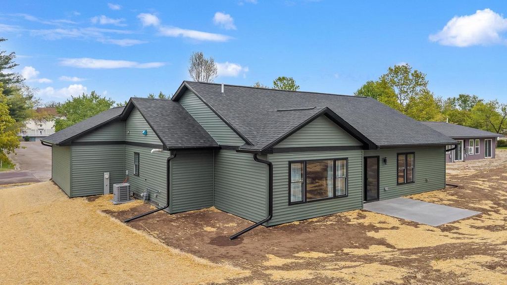 Photo of 1126 Maple STREET, Reedsburg, WI 53959 (MLS # 2023174)