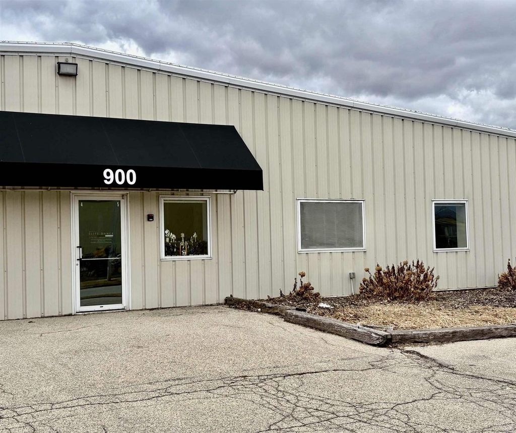 Photo of 900 Green Valley ROAD #5, Beaver Dam, WI 53916 (MLS # 2014759)