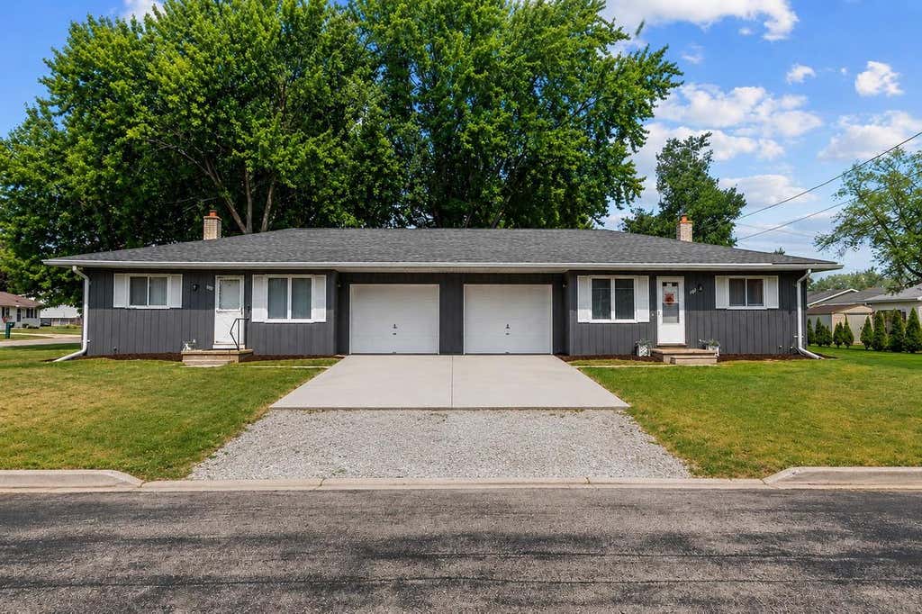 Photo of 1500 Greendale STREET, Menasha, WI 54952 (MLS # 50330981)